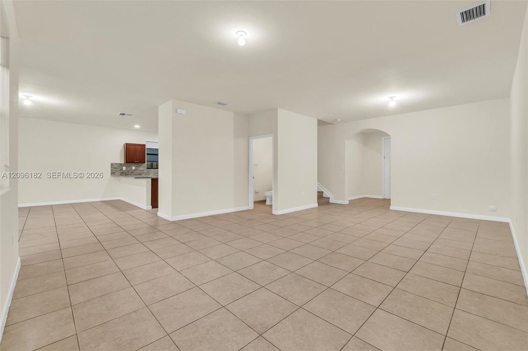 В аренду: $3,500 (4 спален, 3 ванн, 3022 Квадратных фут)