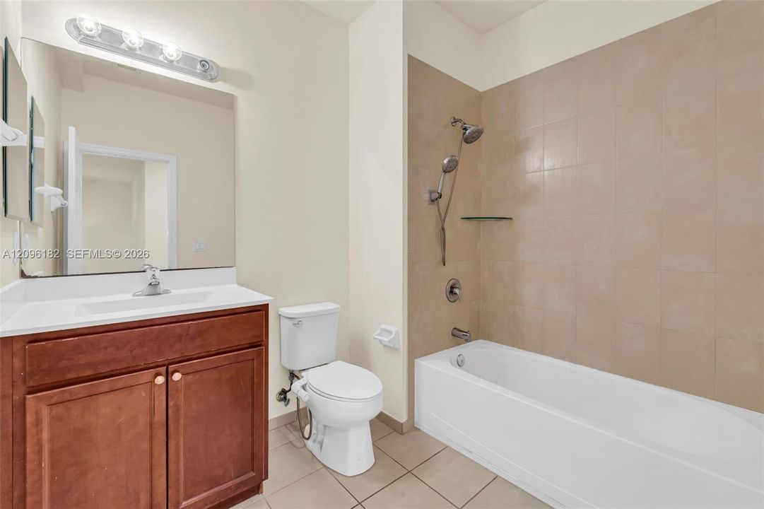 В аренду: $3,500 (4 спален, 3 ванн, 3022 Квадратных фут)