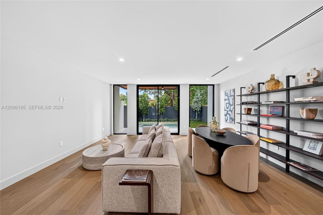 For Sale: $1,349,000 (3 beds, 3 baths, 2013 Square Feet)