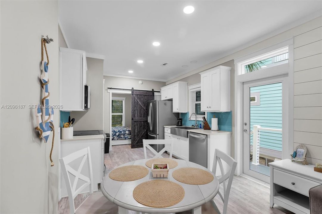 En Venta: $449,000 (2 camas, 2 baños, 960 Pies cuadrados)