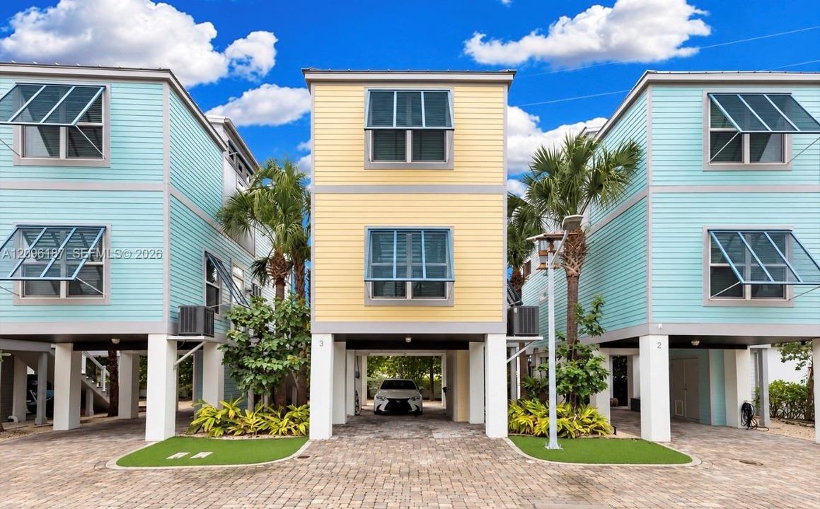 En Venta: $449,000 (2 camas, 2 baños, 960 Pies cuadrados)
