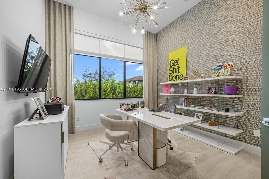 En Renta: $13,500 (4 camas, 4 baños, 3655 Pies cuadrados)