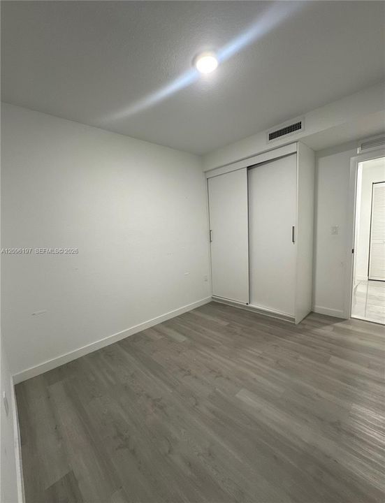 For Rent: $2,500 (3 beds, 2 baths, 1398 Square Feet)