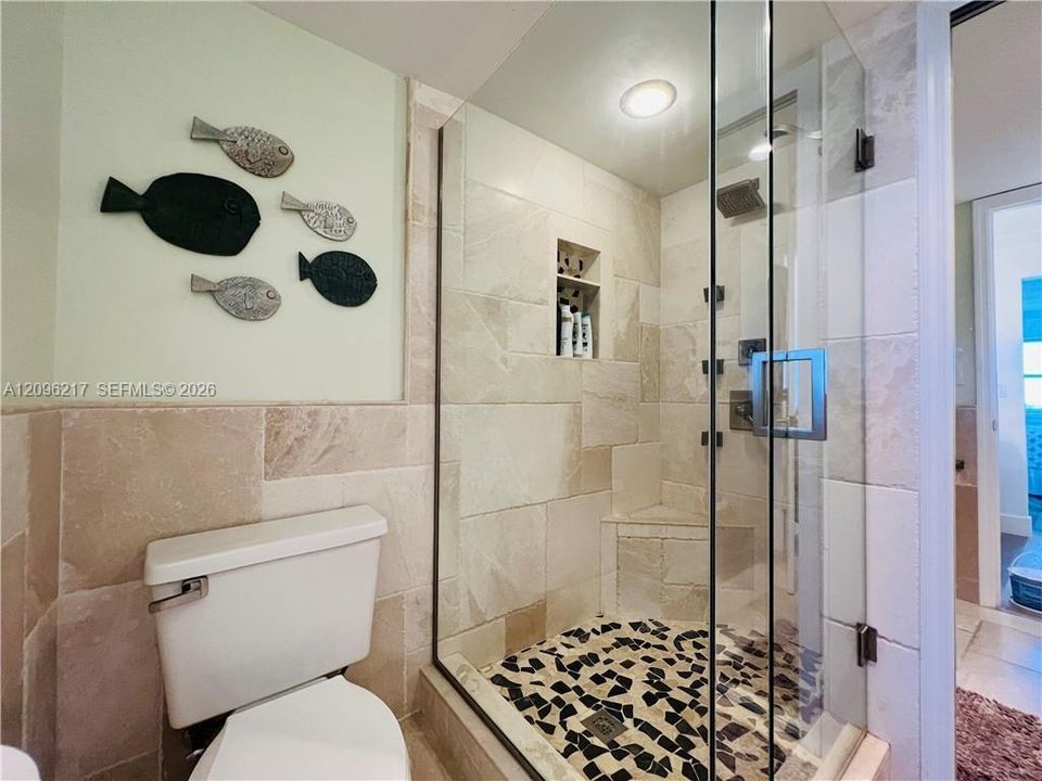 MAIN BEDROOM BATH