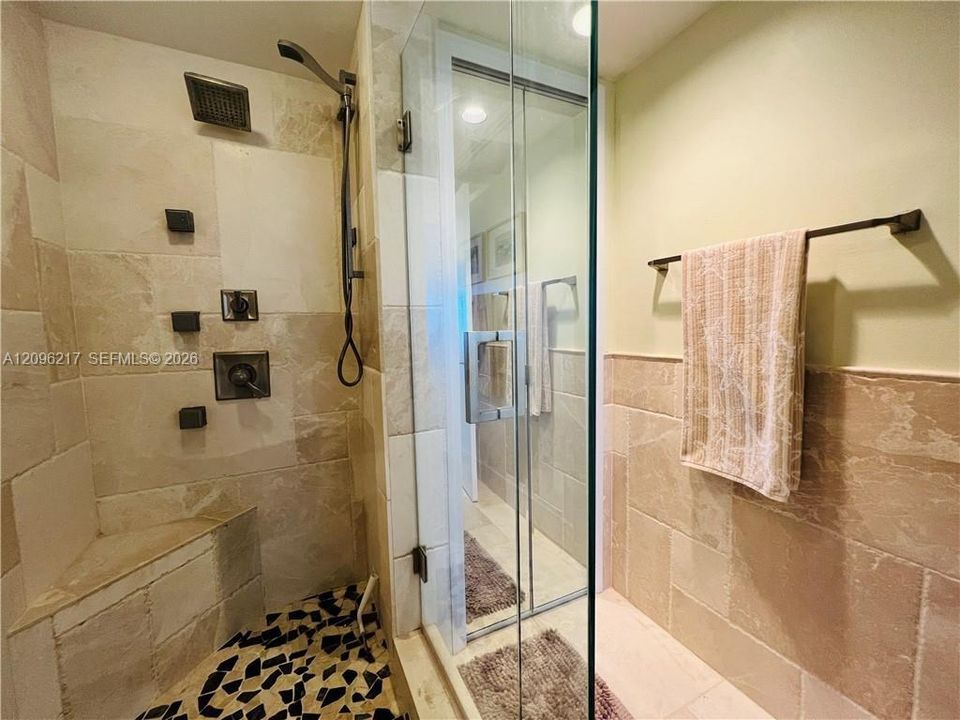 MAIN BEDROOM BATH