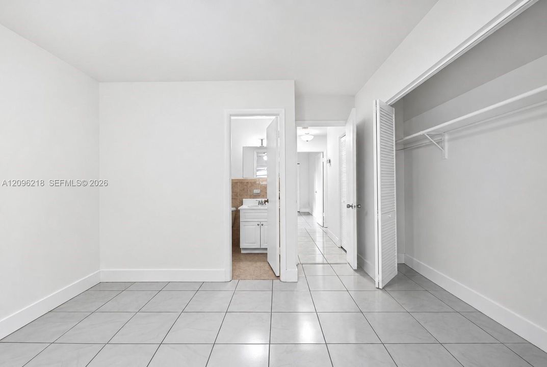 En Renta: $3,600 (4 camas, 2 baños, 2027 Pies cuadrados)