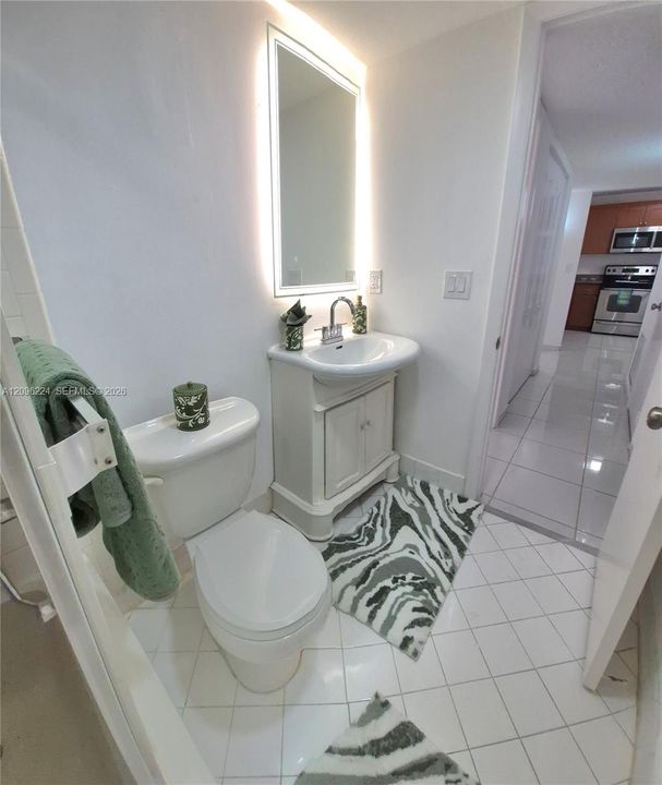 For Rent: $2,495 (3 beds, 2 baths, 1124 Square Feet)