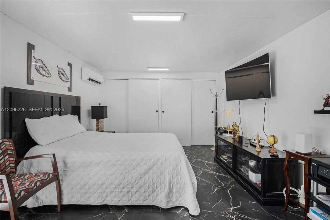 En Venta: $580,000 (4 camas, 1 baños, 1383 Pies cuadrados)