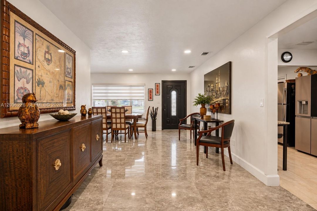 En Venta: $580,000 (4 camas, 1 baños, 1383 Pies cuadrados)