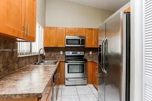 For Rent: $2,250 (3 beds, 2 baths, 0 Square Feet)