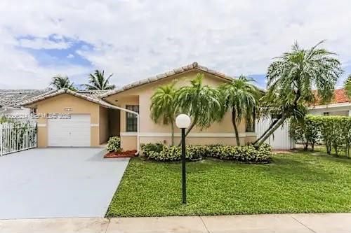 For Rent: $2,250 (3 beds, 2 baths, 0 Square Feet)