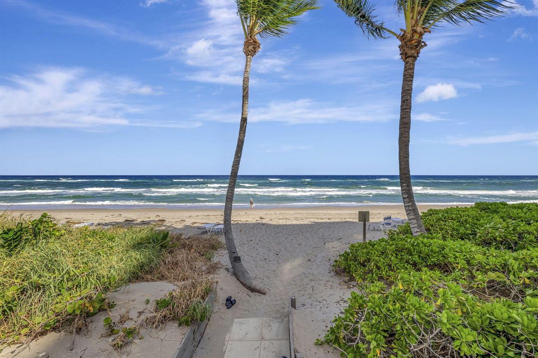 Sandy shores are your backyard!