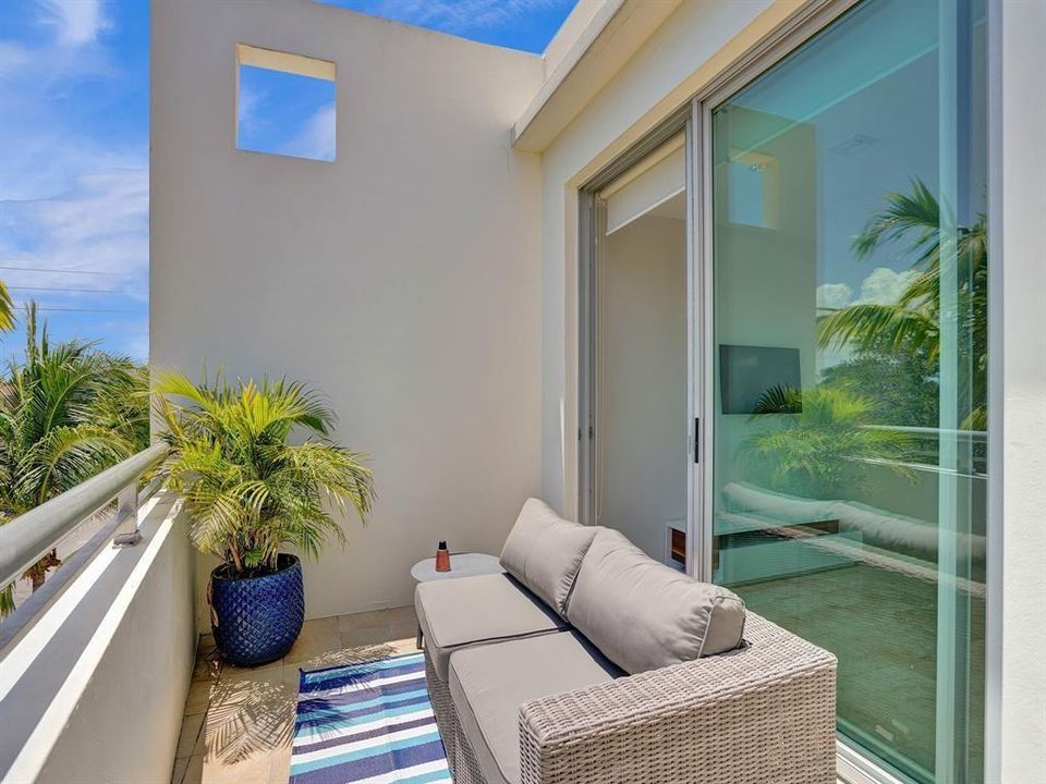 Balcony 2