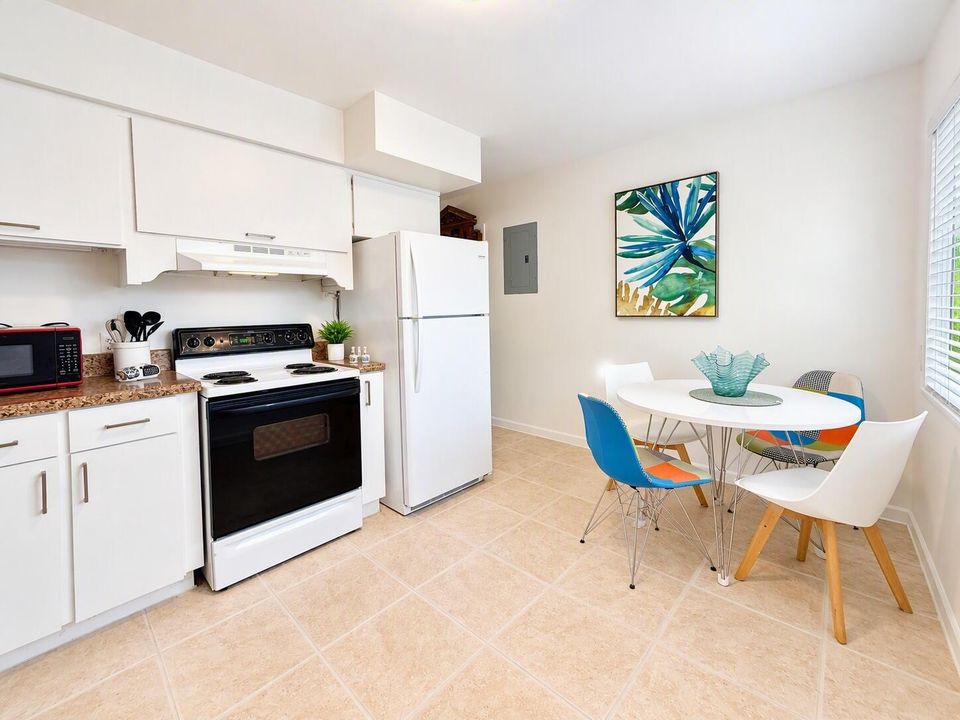 131 Kitchen.1