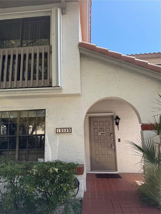 Active With Contract: $595,000 (3 beds, 2 baths, 1535 Square Feet)