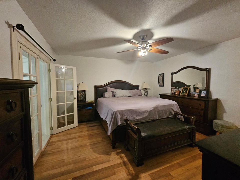 Bedroom Primary