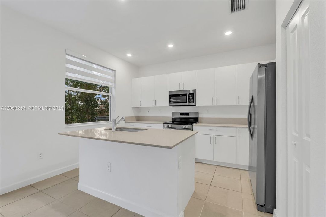 For Sale: $620,000 (4 beds, 2 baths, 2460 Square Feet)