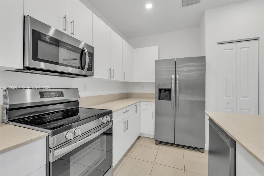 For Sale: $620,000 (4 beds, 2 baths, 2460 Square Feet)