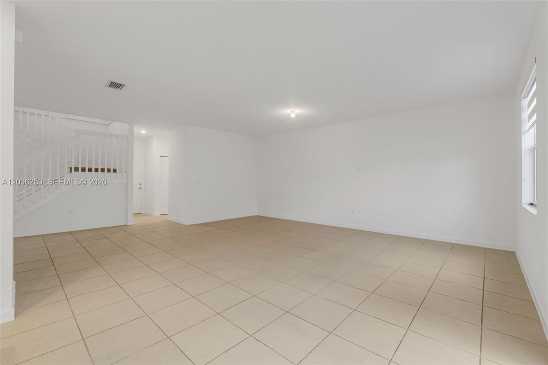 For Sale: $620,000 (4 beds, 2 baths, 2460 Square Feet)