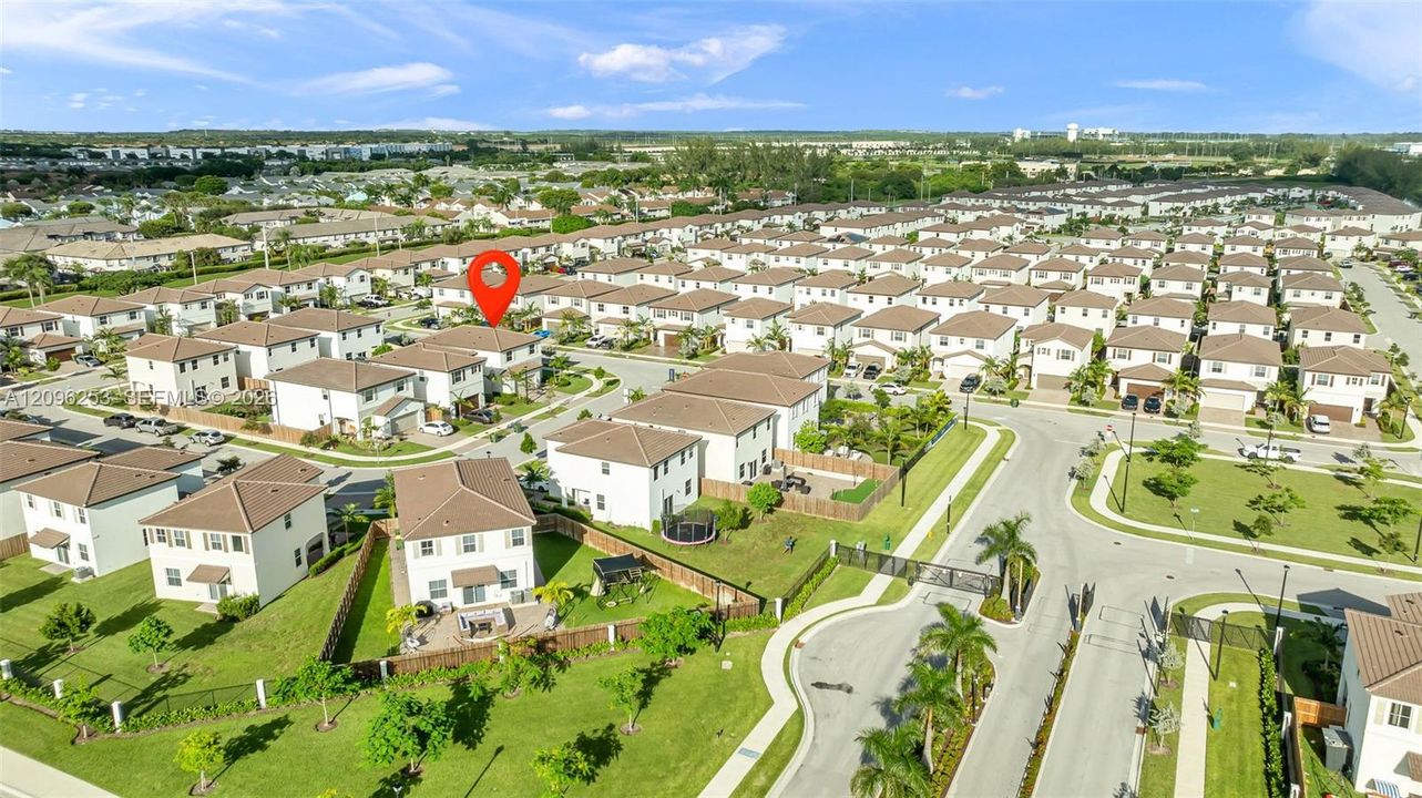 For Sale: $620,000 (4 beds, 2 baths, 2460 Square Feet)