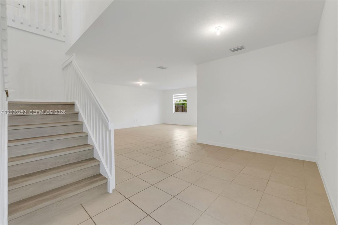 For Sale: $620,000 (4 beds, 2 baths, 2460 Square Feet)