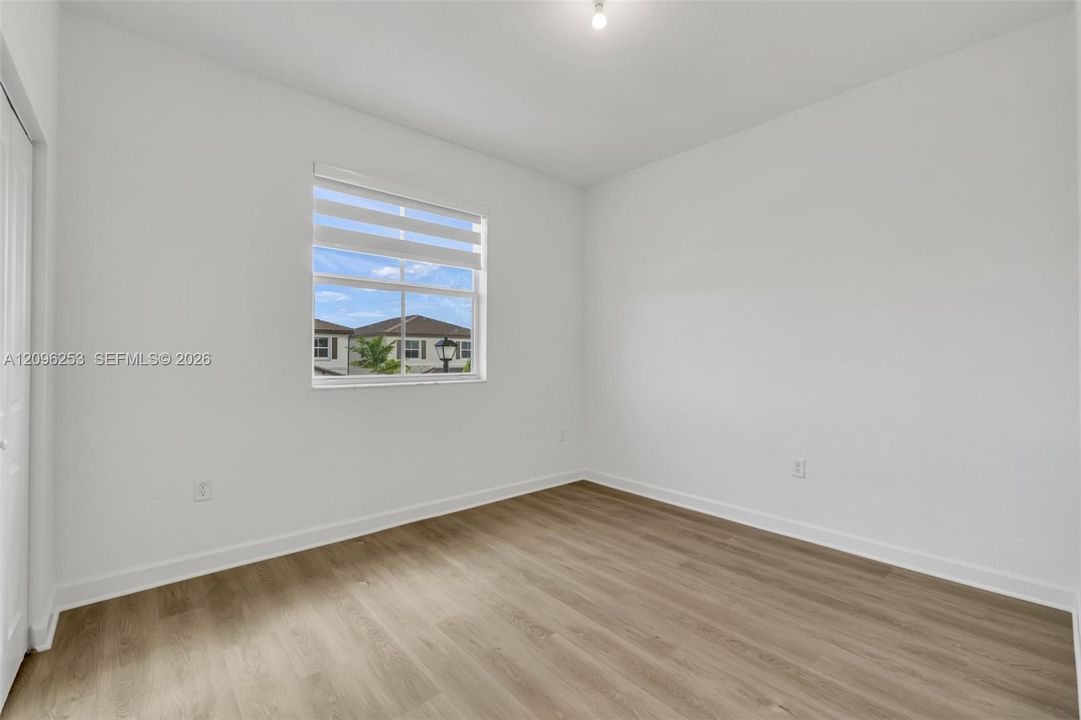 For Sale: $620,000 (4 beds, 2 baths, 2460 Square Feet)