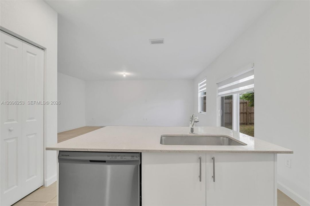 For Sale: $620,000 (4 beds, 2 baths, 2460 Square Feet)