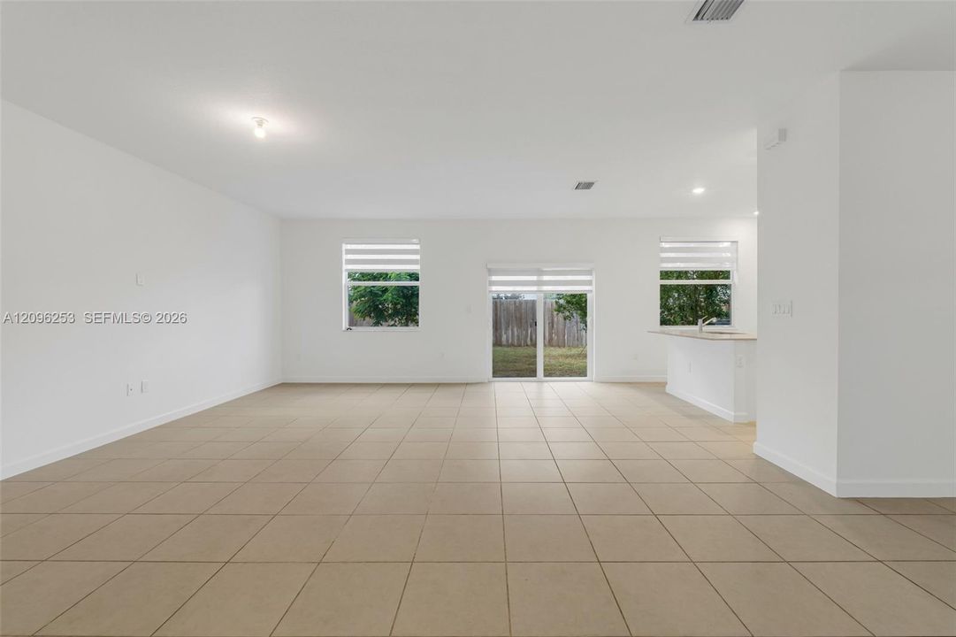 For Sale: $620,000 (4 beds, 2 baths, 2460 Square Feet)