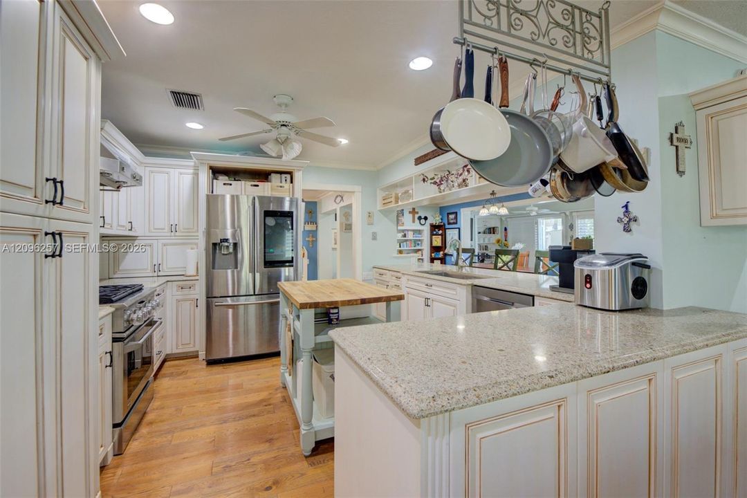 For Sale: $1,749,900 (4 beds, 3 baths, 3259 Square Feet)