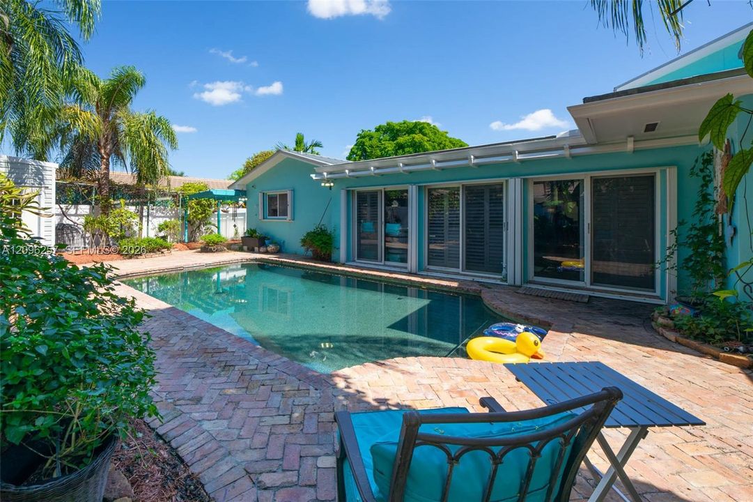 For Sale: $1,749,900 (4 beds, 3 baths, 3259 Square Feet)