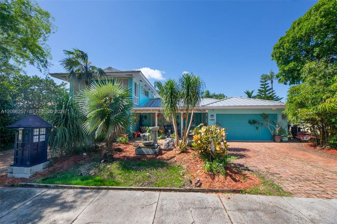 For Sale: $1,749,900 (4 beds, 3 baths, 3259 Square Feet)