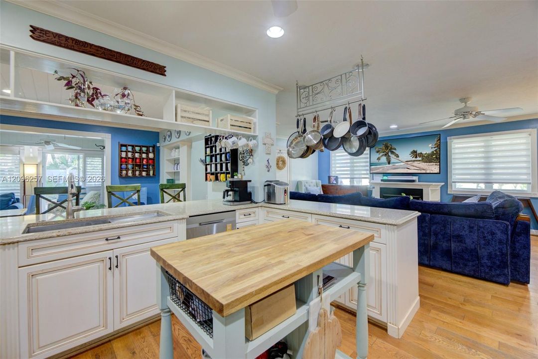 For Sale: $1,749,900 (4 beds, 3 baths, 3259 Square Feet)