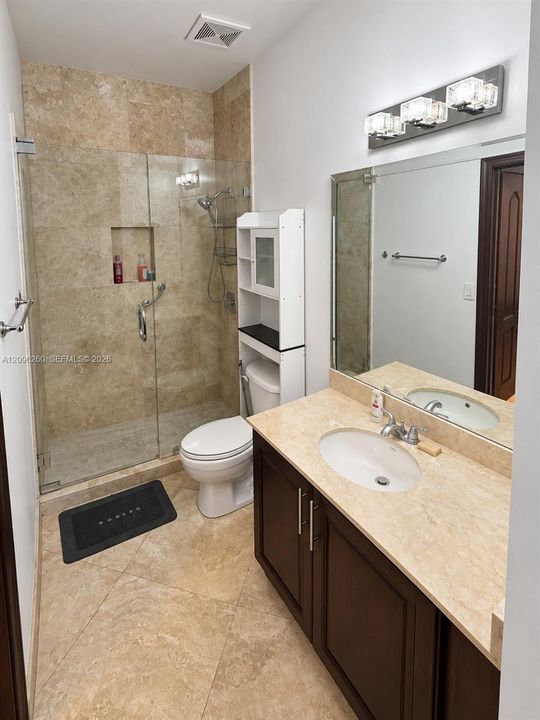 For Sale: $1,350,000 (5 beds, 4 baths, 3780 Square Feet)