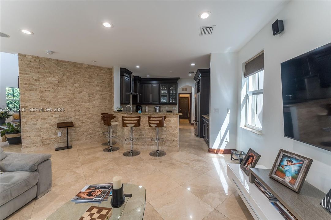 For Sale: $1,350,000 (5 beds, 4 baths, 3780 Square Feet)