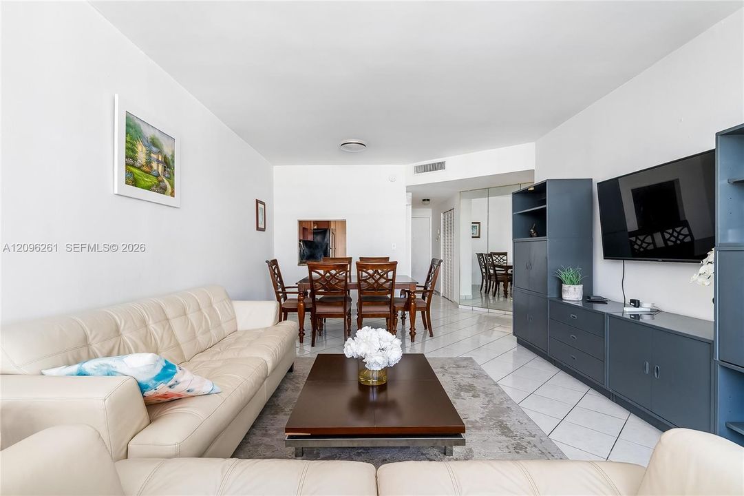 En Renta: $1,800 (1 camas, 1 baños, 640 Pies cuadrados)