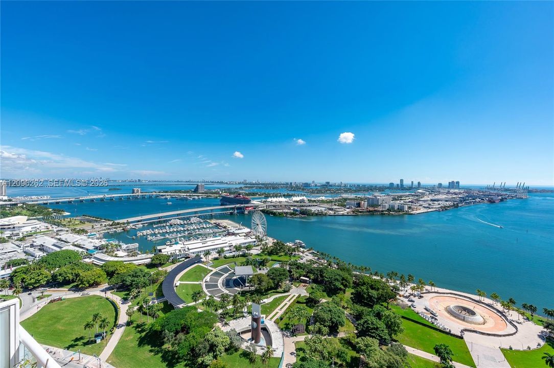 En Renta: $4,600 (2 camas, 2 baños, 1322 Pies cuadrados)