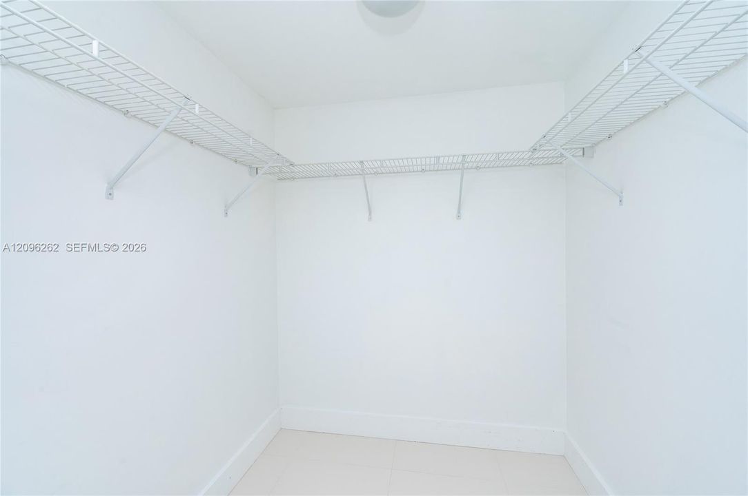 En Renta: $4,600 (2 camas, 2 baños, 1322 Pies cuadrados)