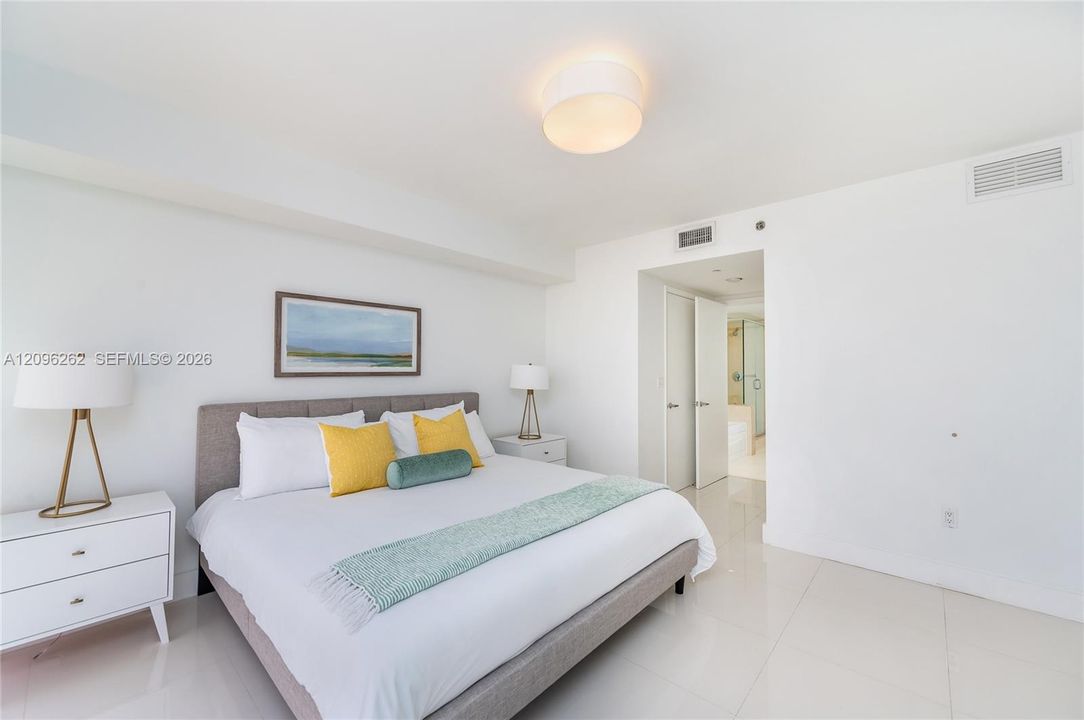 En Renta: $4,600 (2 camas, 2 baños, 1322 Pies cuadrados)