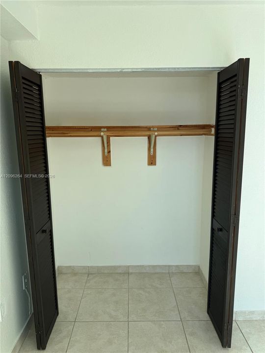 For Rent: $2,495 (3 beds, 2 baths, 1114 Square Feet)