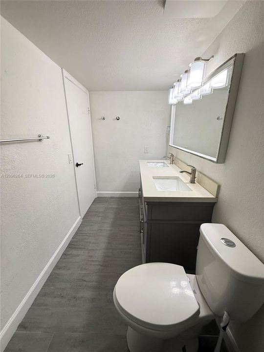 For Rent: $2,495 (3 beds, 2 baths, 1114 Square Feet)
