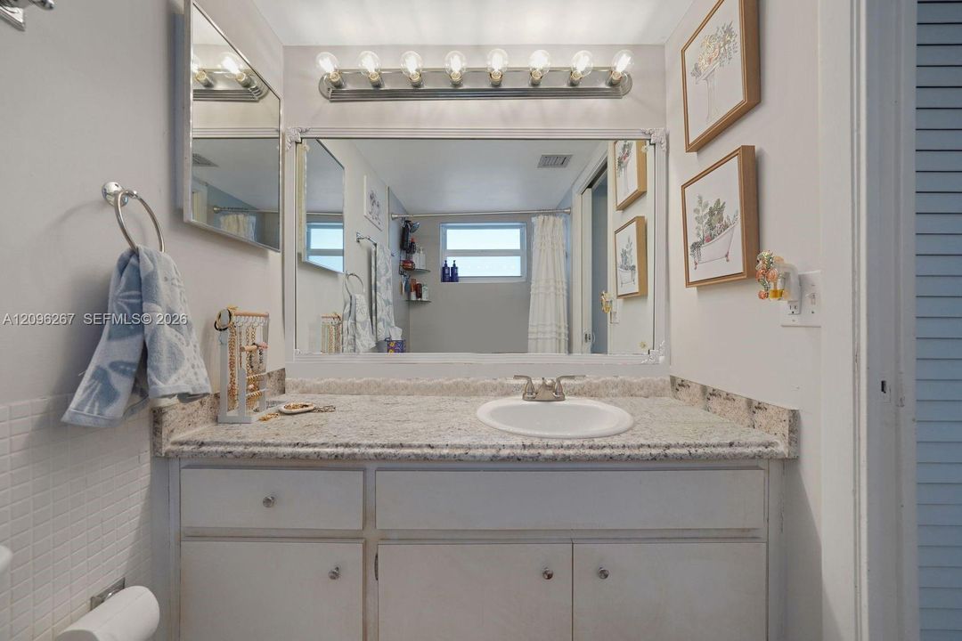 En Renta: $2,000 (1 camas, 1 baños, 775 Pies cuadrados)