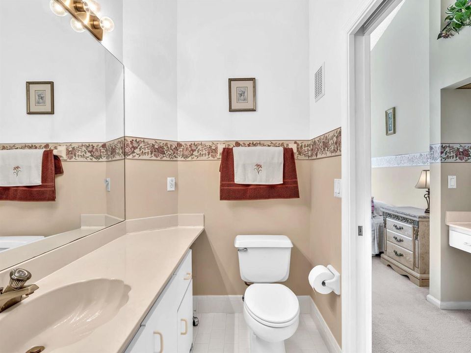 prim bath to bedroom