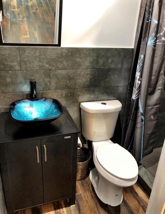 For Rent: $5,000 (3 beds, 3 baths, 0 Square Feet)