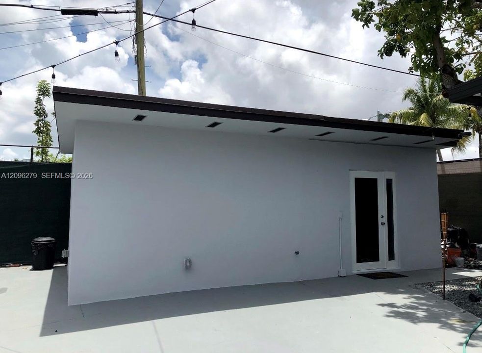 For Rent: $5,000 (3 beds, 3 baths, 0 Square Feet)