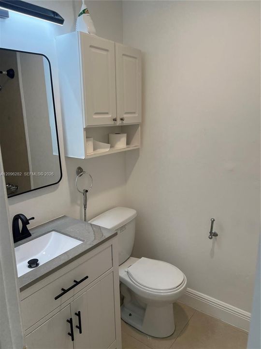 For Rent: $6,500 (4 beds, 2 baths, 1244 Square Feet)
