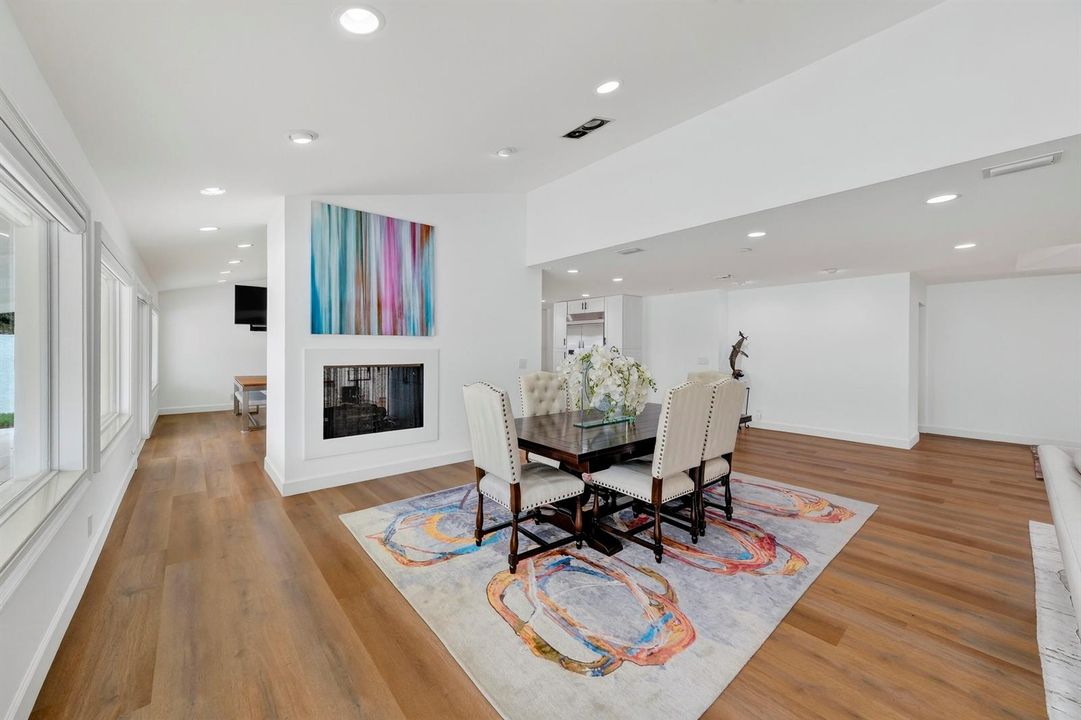 329 Isle of Capri Drive. Fort Lauderdale