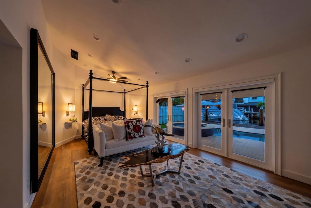 329 Isle of Capri Drive. Fort Lauderdale