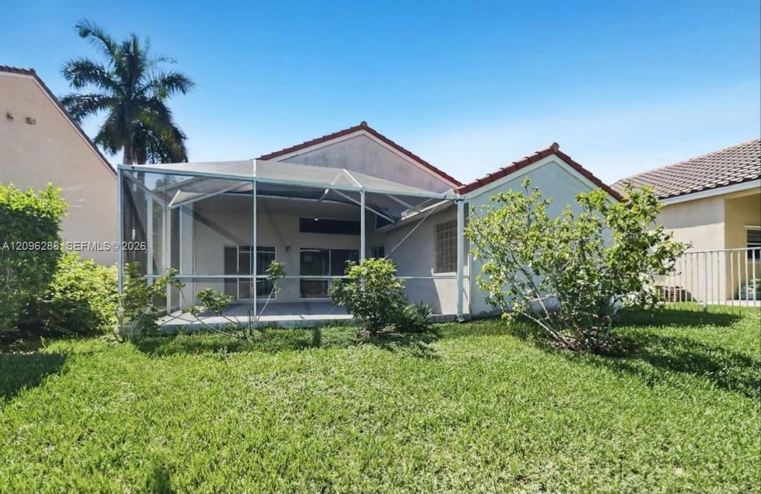 В аренду: $1,945 (3 спален, 2 ванн, 0 Квадратных фут)