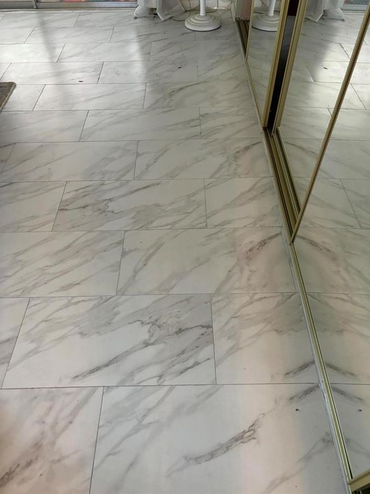 FLOORS