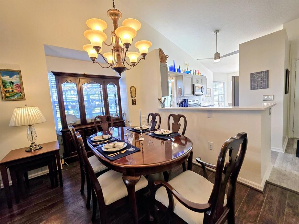 Large Bay Window to Dining Rm